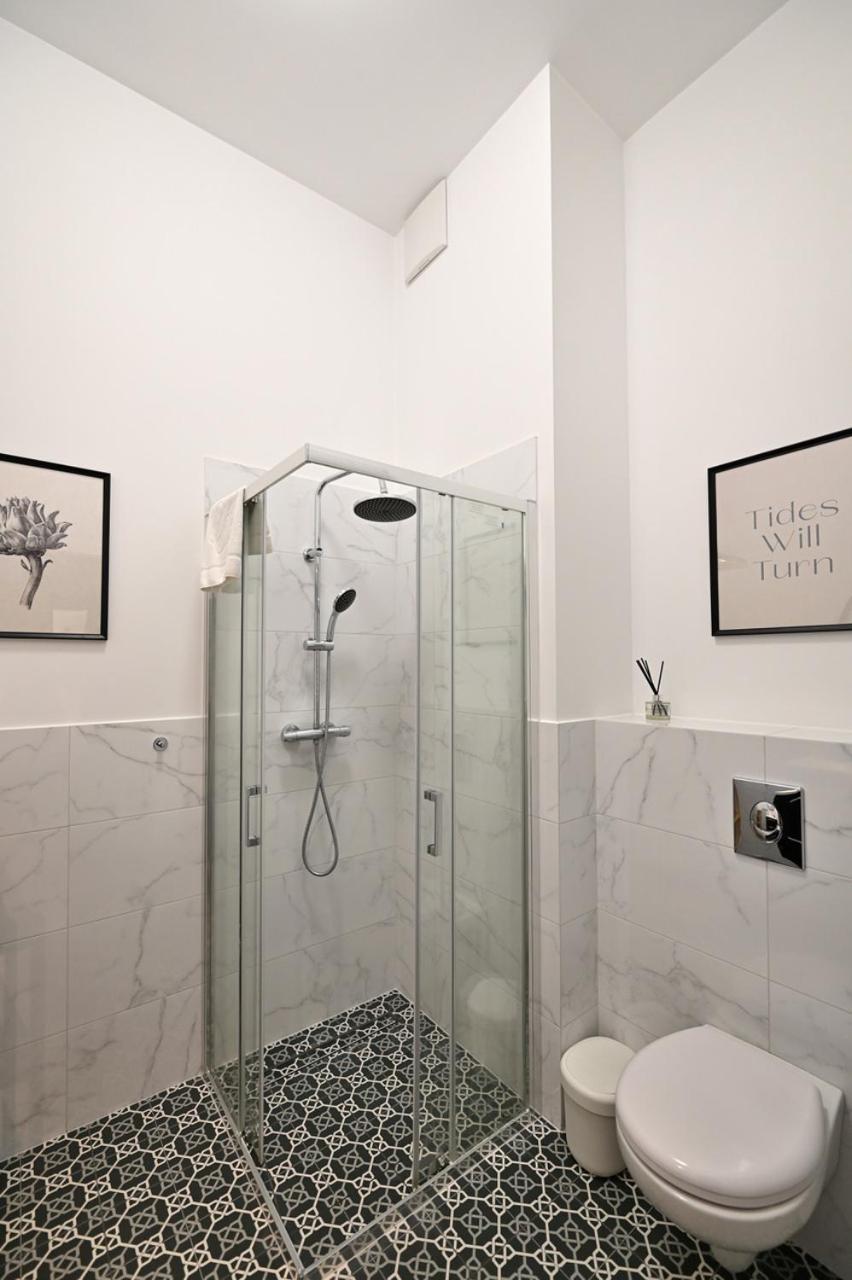 Live & Travel Apartments Waterlane Vintage Danzig Exterior foto